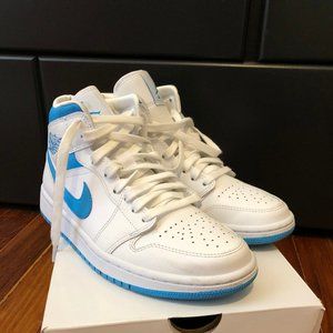 Wmns Air Jordan 1 Mid White/Carolina Blue (2020)